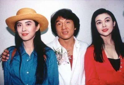 ​4位“龙女郎”长相身材各不一样，最后一位竟成了李连杰的新娘！