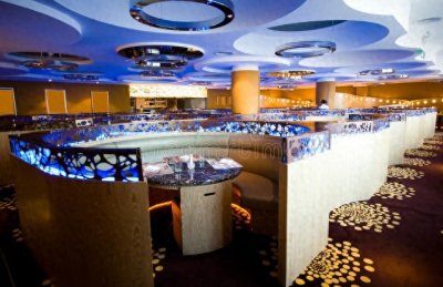 ​奢华登峰造极！中国首家七星级酒店亮相，豪掷千金再定奢华体验！