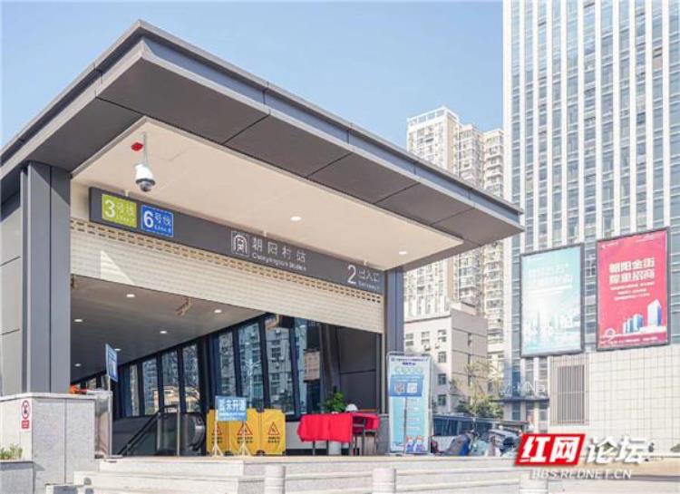 长沙地铁未来发展趋势「长沙发展有多快从改变长沙人出行方式的长沙地铁说开去」