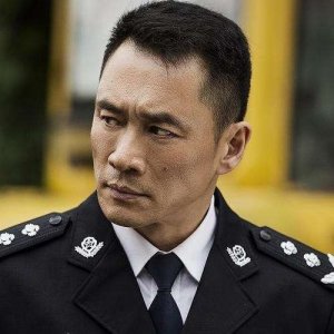 ​武松丁海峰：娶大他2岁的初恋，妻子患癌后放弃事业守在她身边