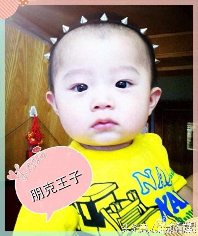 39岁“燕小六”肖剑和小11岁美貌妻子,一双儿女很幸福