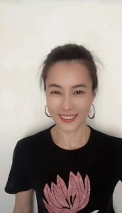 ​40岁寡妇的邀请，夜宵里的意外称谓“老公”