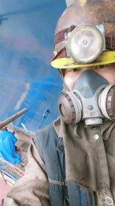 ​一名船厂焊工，放弃年薪17万的工作值得吗？