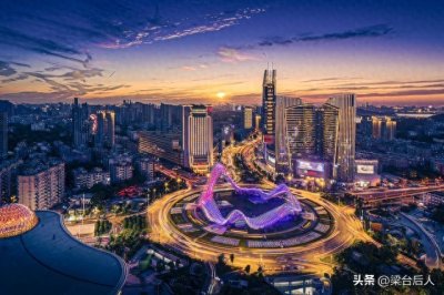 ​为什么武汉被称为九省通衢呢？