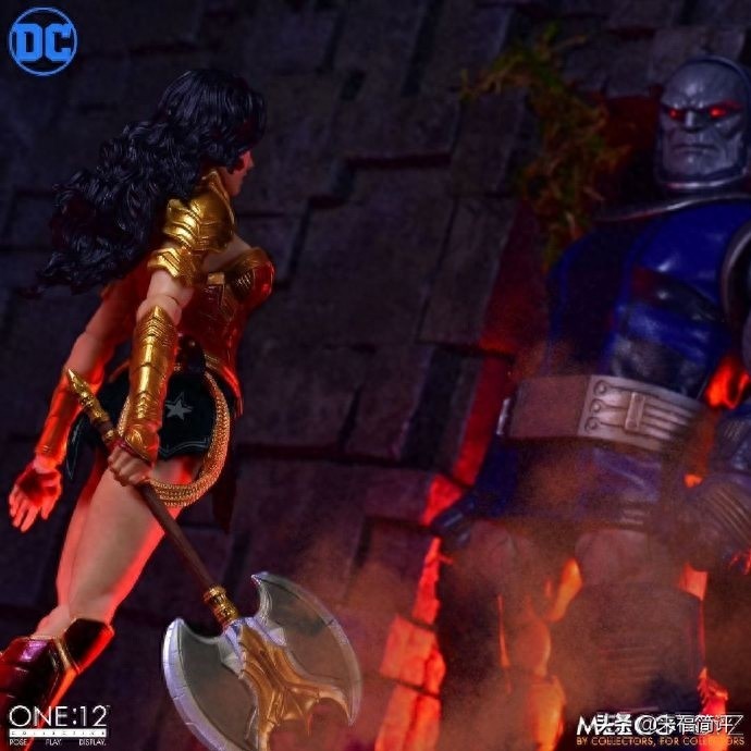 Mezco 发布 One:12 Collective 系列 DC 神奇女侠