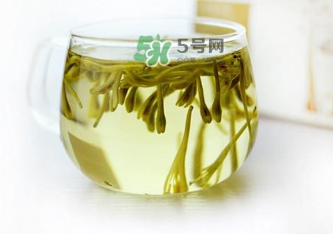金银花茶苦吗？喝金银花茶需要注意什么
