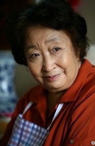 ​老戏骨彭玉：67岁再嫁丈夫的亲姐夫，母女三人都是国家一级演员