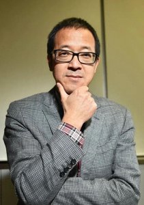 ​62岁俞敏洪一家4口大揭秘！1、妻子杨桂青，两人是北大校友！