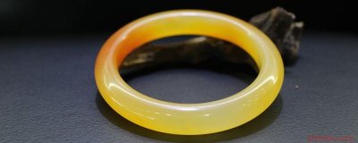 ​黄龙玉怎么鉴定真假鉴别 黄龙玉对人体功效与作用