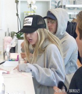 ​网爆贾斯丁比伯约会新欢实锤，和赛琳娜彻底告吹？网友：结局了？