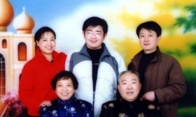 任长霞死于几几年 任长霞40岁因公牺牲(4)