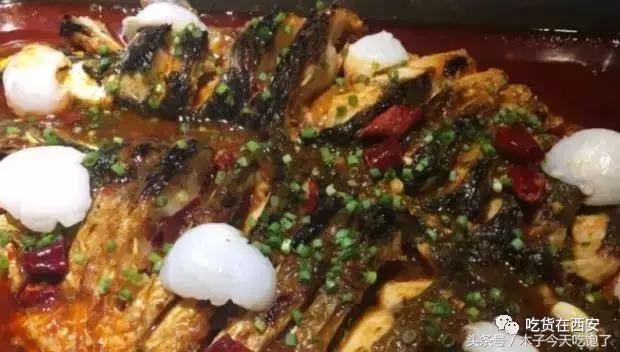 原来好吃的烤鱼都在这里（西安这5家烤鱼太有本事）(7)