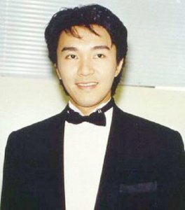 ​盘点朱茵和周星驰的恩怨情仇（那段痛苦却感人的爱恋）