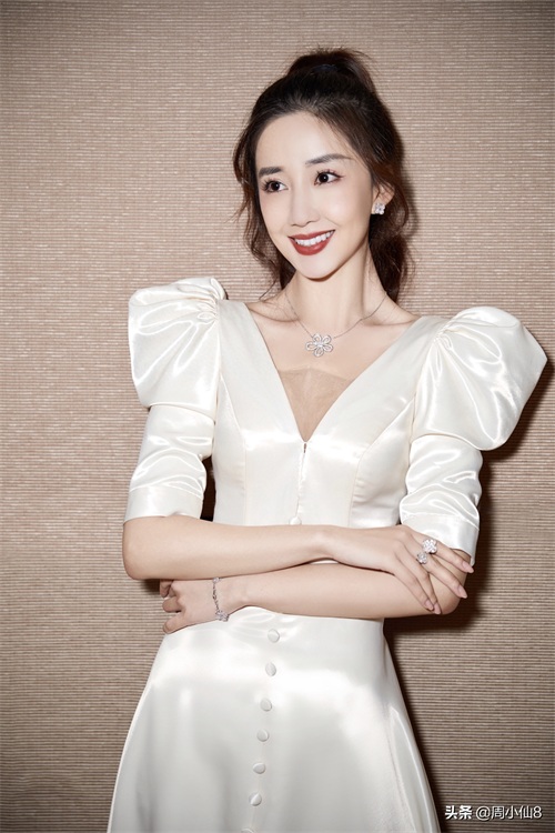 明星陈欣予,娱乐圈女演员,被誉为“胶原蛋白女神”