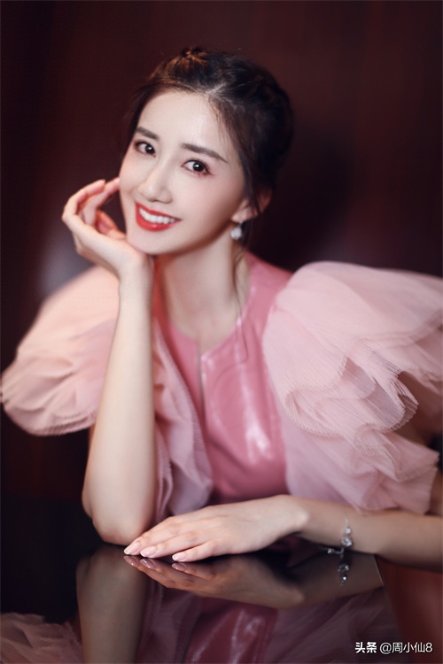 明星陈欣予,娱乐圈女演员,被誉为“胶原蛋白女神”