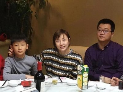 ​爱上四十多岁的中年女人：玩玩可以，结婚不行的真实故事