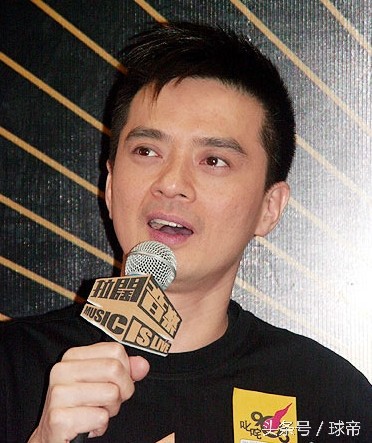 明星同性恋的竟然那么多？他和他全都是!