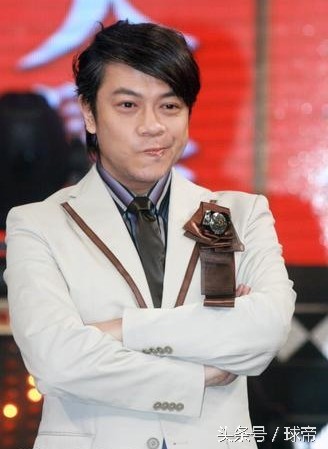 明星同性恋的竟然那么多？他和他全都是!