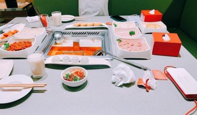 ​海底捞店长平均月薪5-6万？师徒制度下，店长还能从徒弟身上“提成”