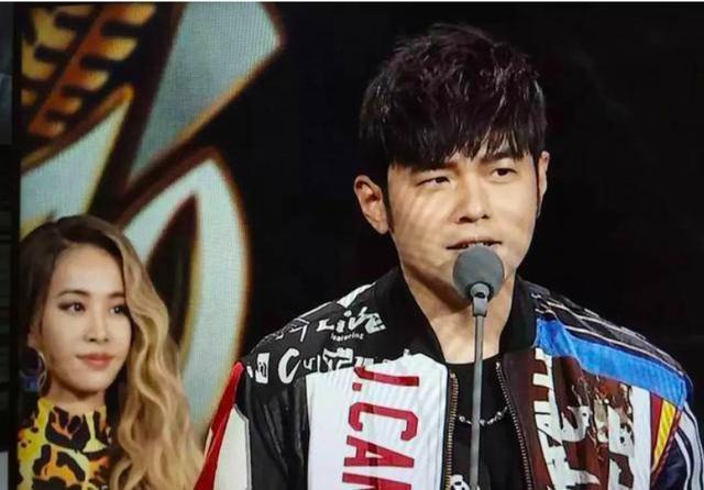 周杰伦蔡依林合体无言以对(周杰伦蔡依林双J)(6)