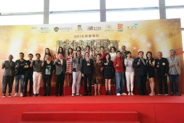 向佐个人资料写真作品