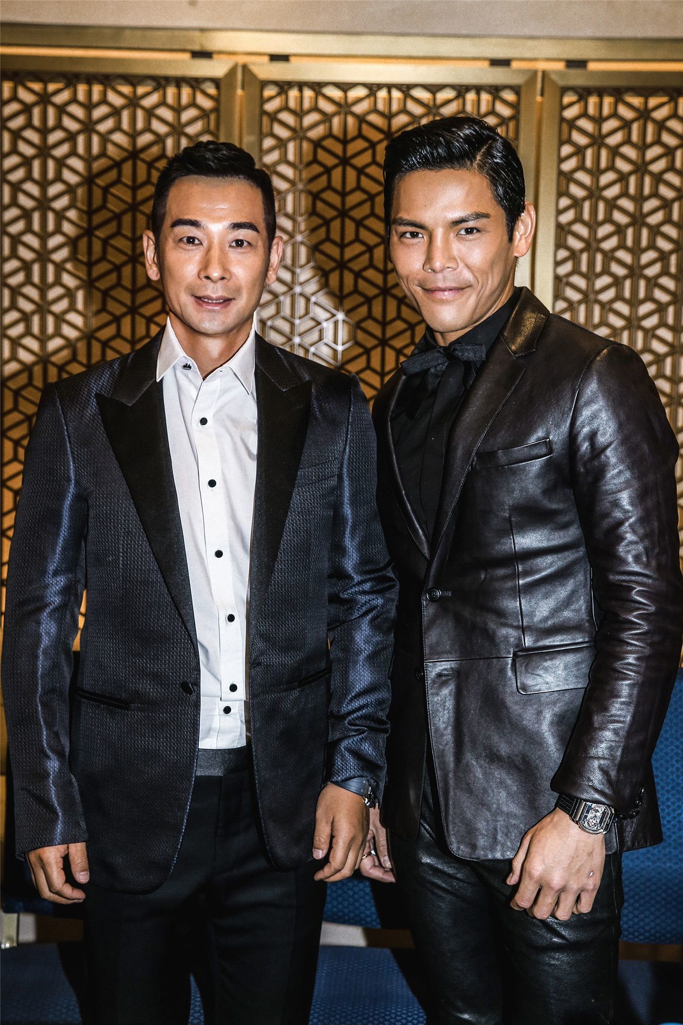 向佐个人资料写真作品