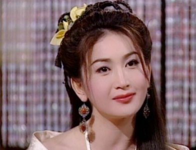 ​女博士4段婚姻惹争议，被称学术圈苏妲己，网友：她在资源整合