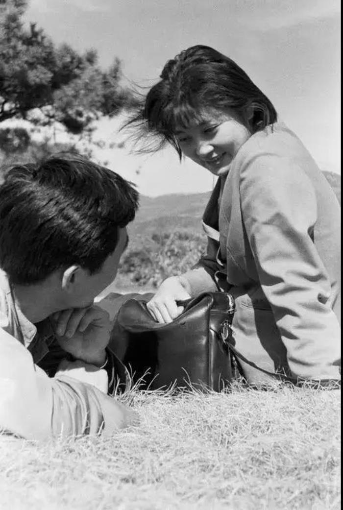 闹离婚回娘家的后果(女子离婚后回娘家)