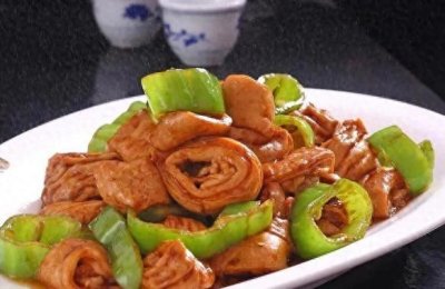 ​清洗猪大肠，只用水洗就错了，多用1种方式，洗得快速，无臭味