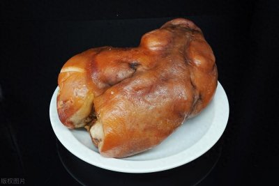 ​酱猪头肉制作全程公开！跟着这些步骤，帮你做出最佳口感！