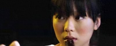 ​一路向西中两个“尤物”，一个成亿万女星，一个却沦为路人