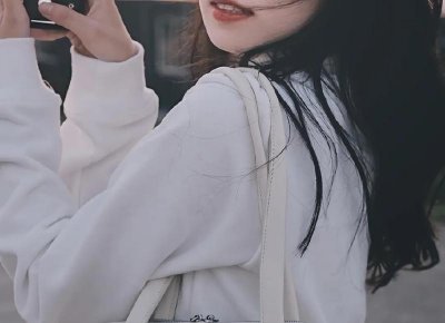 ​当发现他出轨的证据时，我还是陷入了低落情绪