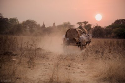 ​中缅国际铁路从昆明出发，长1920公里，只剩130公里没有动工