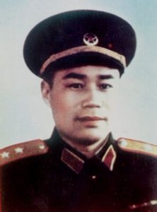 ​王近山：打仗最喜欢“抗命”的将军，妻子被日军包围，他扭头就上