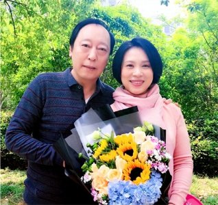 ​知名演员涂凌，人到中年再翻红，嫁登山圈丈夫举行浪漫婚礼有排场