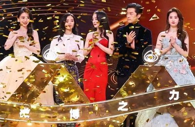 ​金蓉：曾是李小璐“情敌”，拍戏赔1000多万，今餐馆打工养活两娃