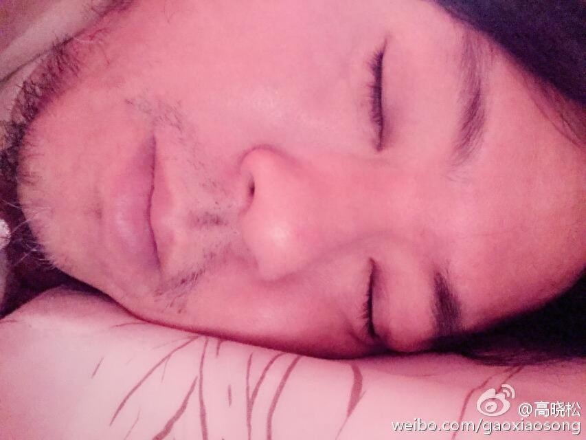 笑到想炸！高晓松的神级自拍合集