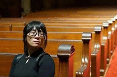 ​以爱之名，奏响慷慨之歌，余秀华《给你》赏析