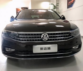 ​25万左右买什么车好系列，实用之选，迈腾380豪华or凯美瑞混动