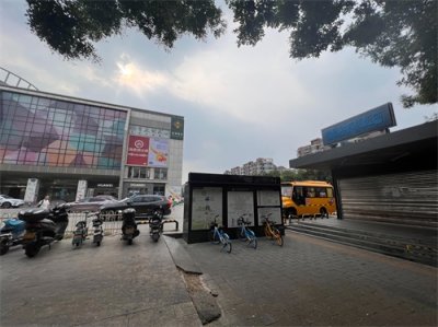 ​七个出口关了仨，地铁公益西桥站怎么了？