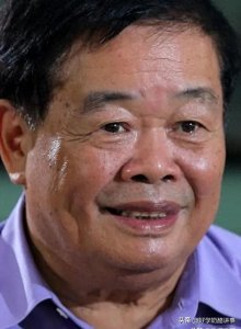 ​普通人喜欢议论国家大事，不是地命海心，是关乎生存和生命的事！