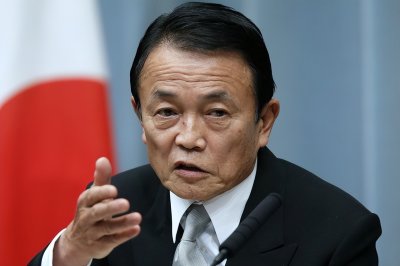 ​麻生太郎暴论张嘴就来：俄罗斯侵略日本？网民一句话让他无地自容