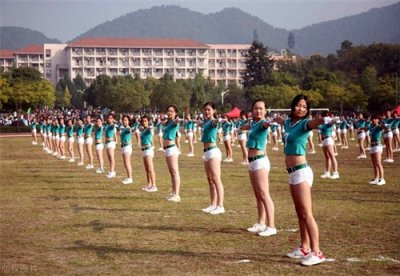 ​青春的回忆——广播体操“时代在召唤”