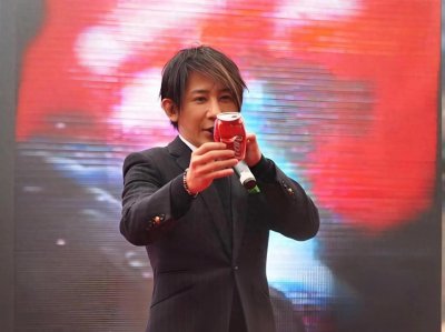 ​刘谦第七次登上春晚，用魔术续写传奇