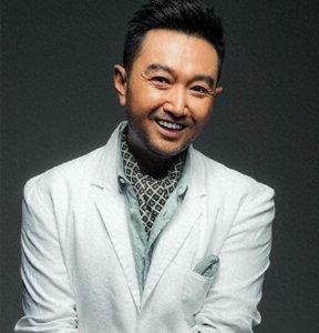 ​著名演员刘向京：凭《闯关东》扬名，用孝心托扶起患癌母亲的晚年