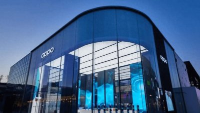 ​转向、止损、撕标签，OPPO二十年经历的残酷与代价