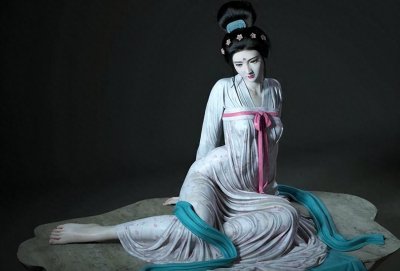 ​“羞花”之美遗恨绵绵——四大美女之杨玉环是如何走到人生尽头的