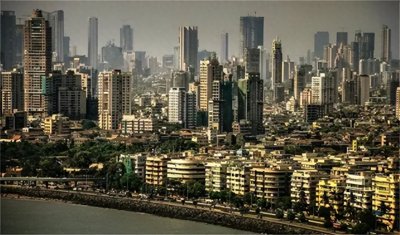 ​印度“911事件”，10名暴徒袭击孟买酒店24小时，195人死于非命