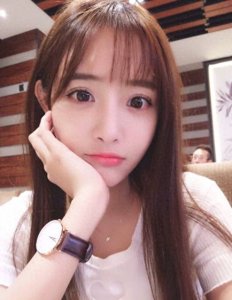 ​朱容君～兔子牙壁纸