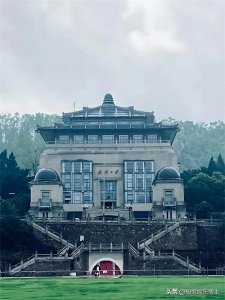 ​中国最美超级棒的大学《武汉大学》5A级景区神秘又迷人的牛校